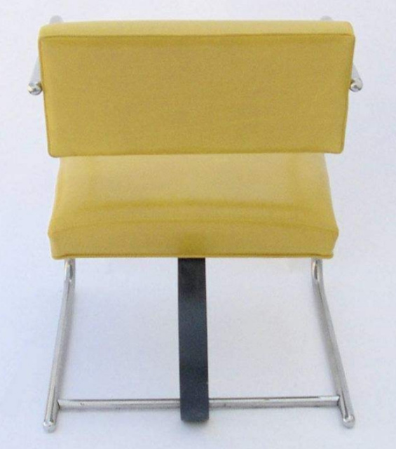 Springer chair